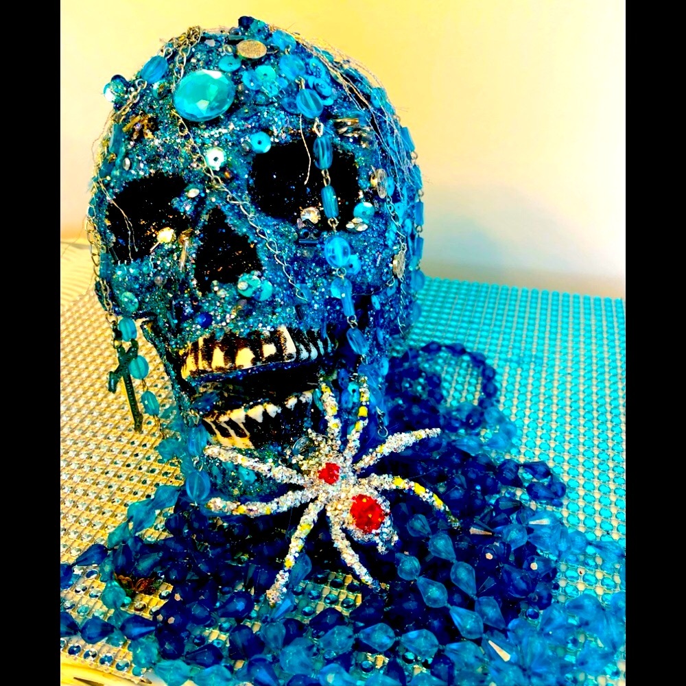 Objet d’art 1 of artisan Embellished skull